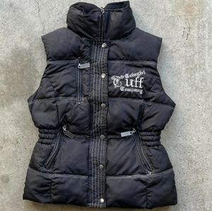 COWGIRL TUFF NEVER GIVE UP